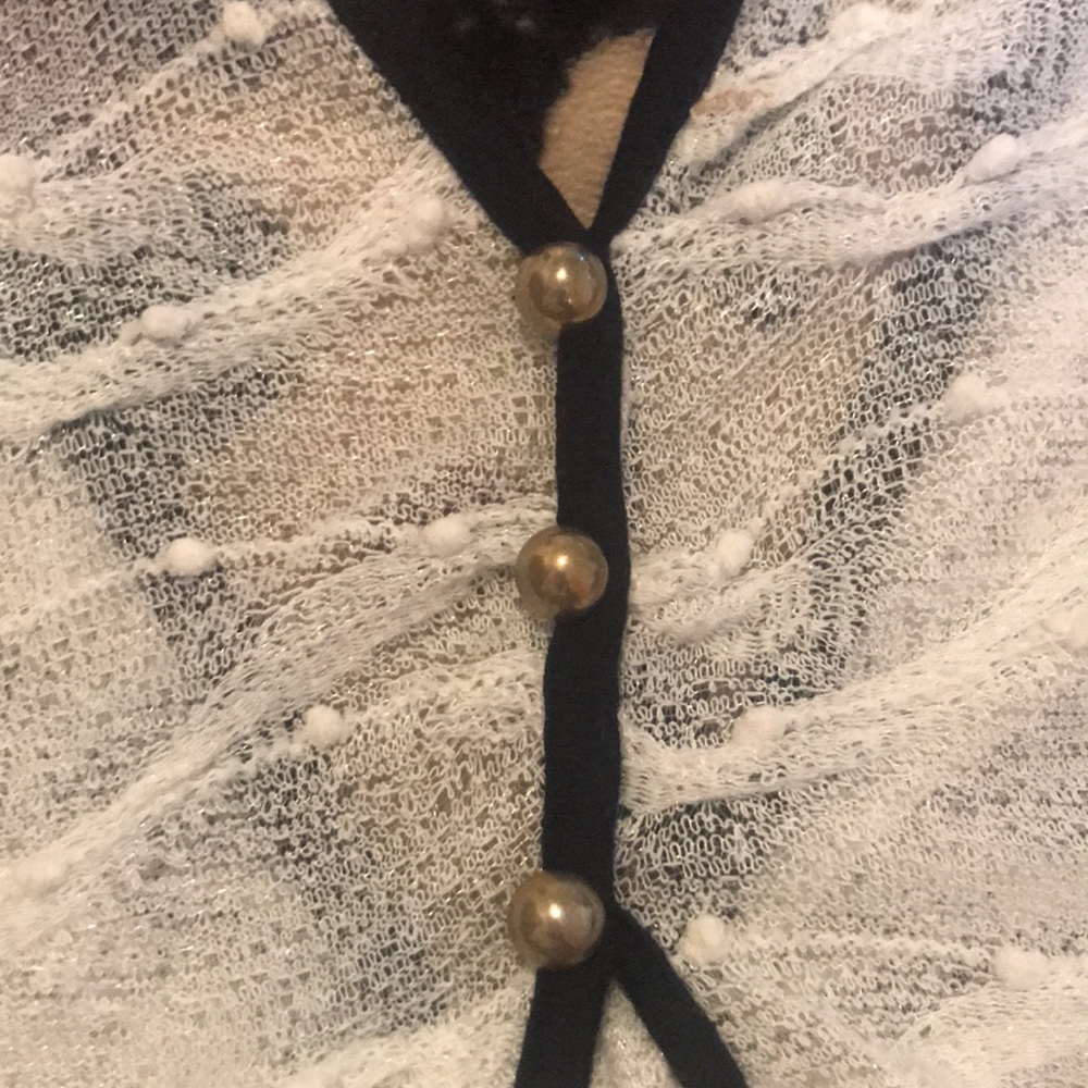 Top - Picture 4 of 4